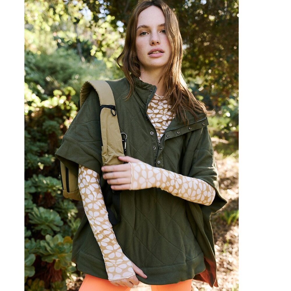 Free People Movement Olive Green Pick Me Up Poncho XS Extra Small Oversized